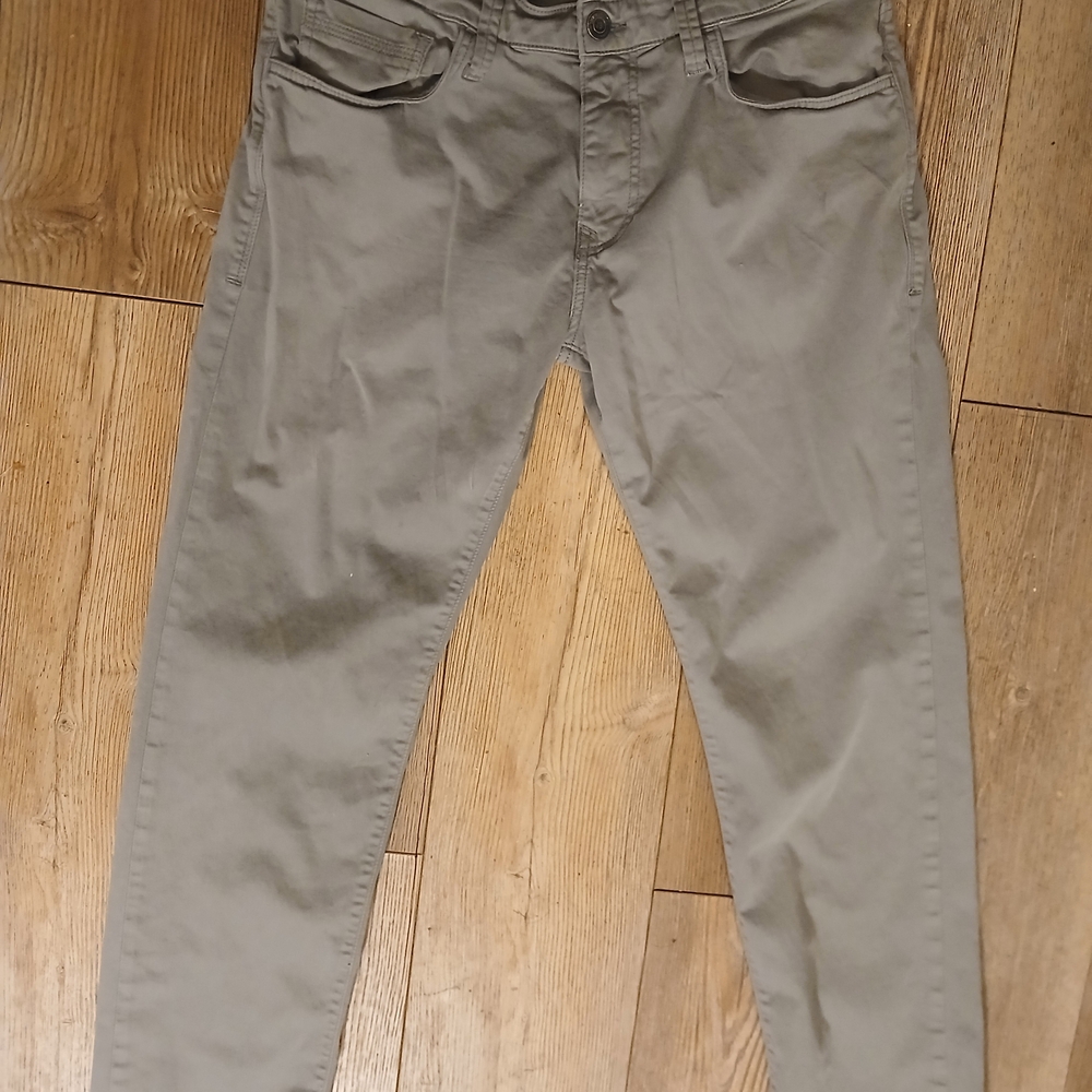 Mavi Men's Slim Straight Chino Jeans in Light  Gray